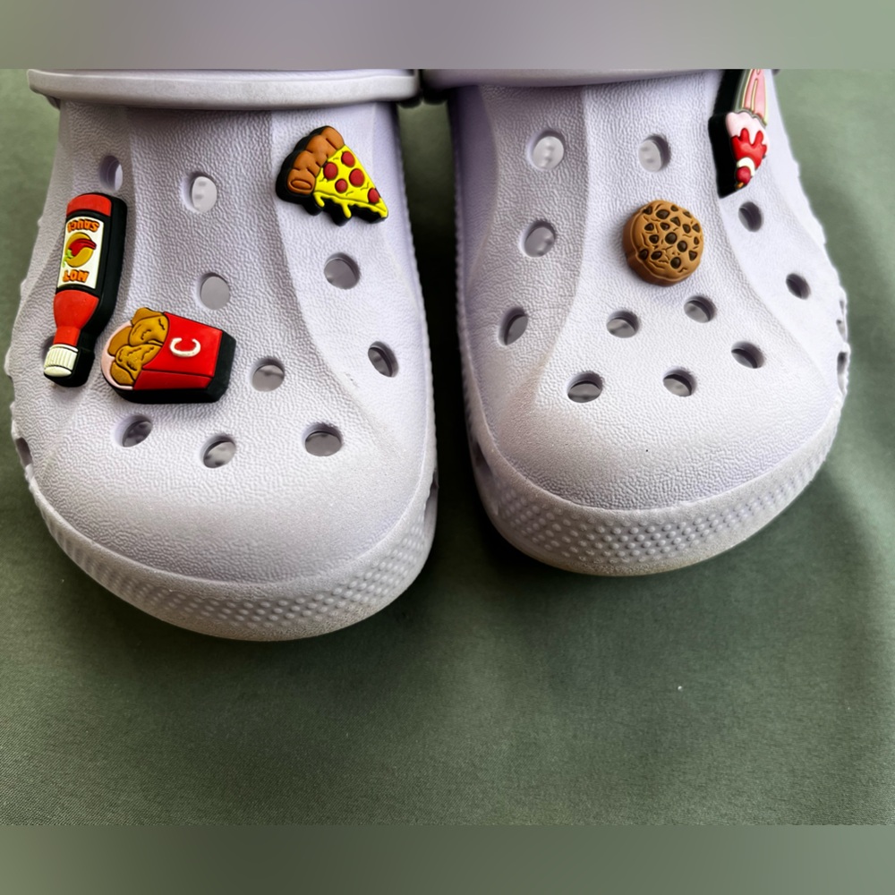 Crocs Light Purple color Girls Size  C11 - Picture 7 of 10